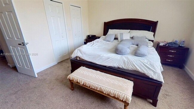 Building Photo - 1420 SE 26th Ave