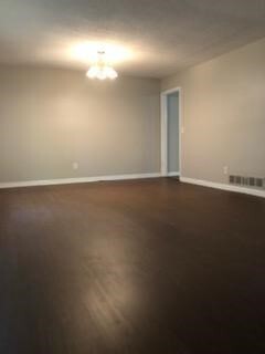 Building Photo - 3 Bed 2.5 Bath in Marietta!