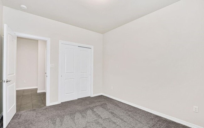Building Photo - 2911 Aragon Ave