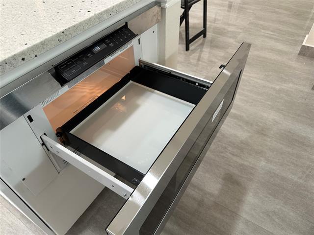 Building Photo - 304 Glen Hollow