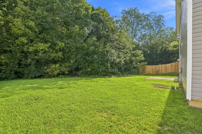 Building Photo - 926 Oakshire Cir