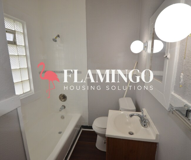 Building Photo - 622 W Fairview Ave