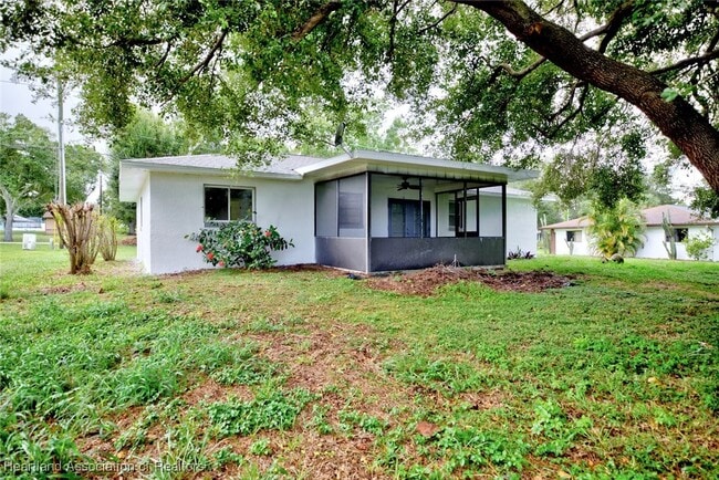Building Photo - 640 Placid Lakes Blvd