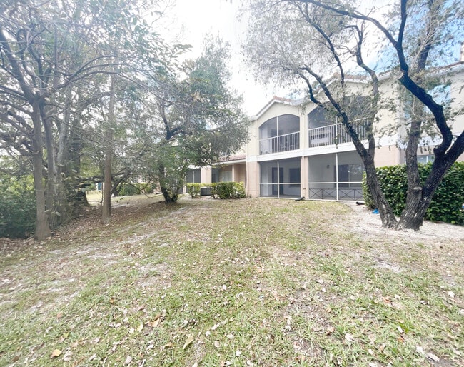 Building Photo - 815 Boynton Beach Blvd