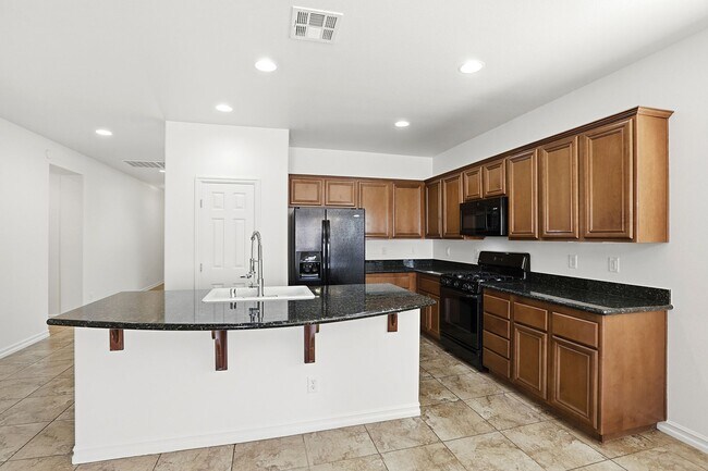 Building Photo - Single Story Stunner in Silverado Ranch!