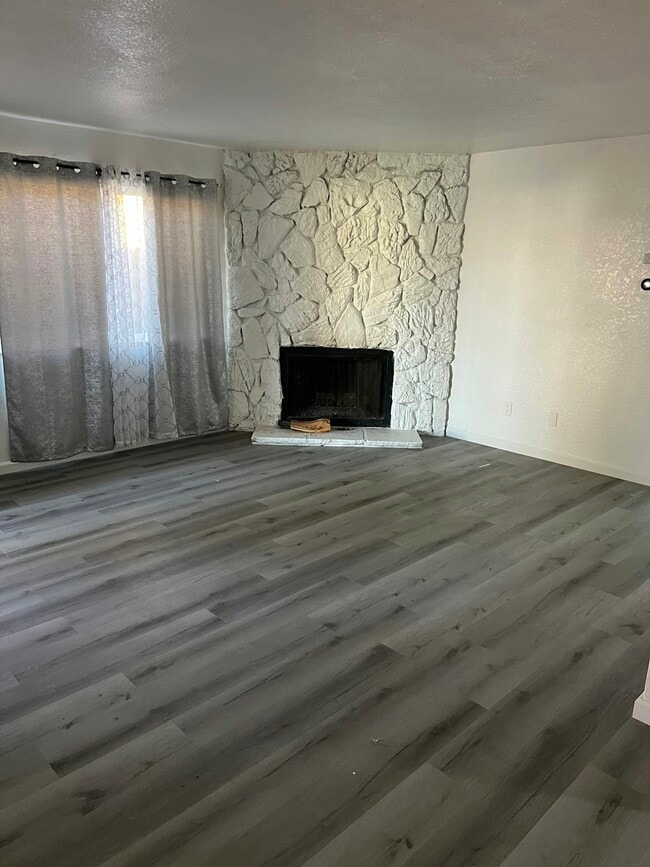 Building Photo - 8574 German Dr