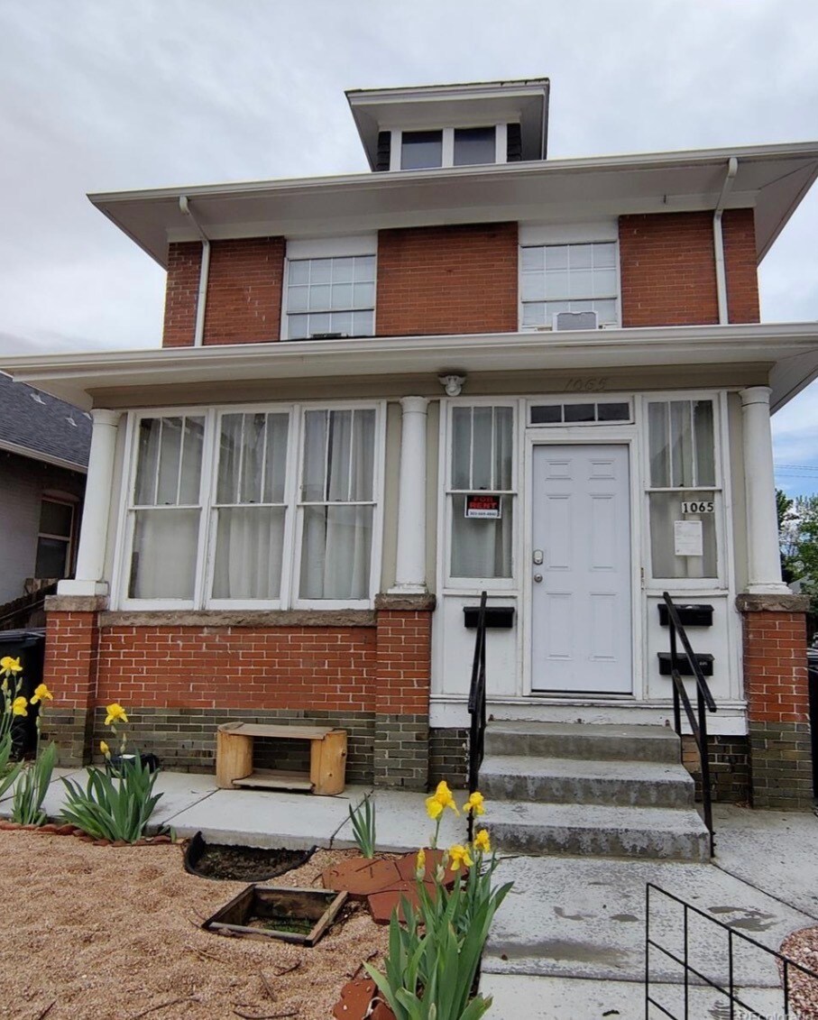 Building Photo - 1065 Colorado Blvd