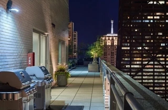 Building Photo - 777 N Michigan Ave