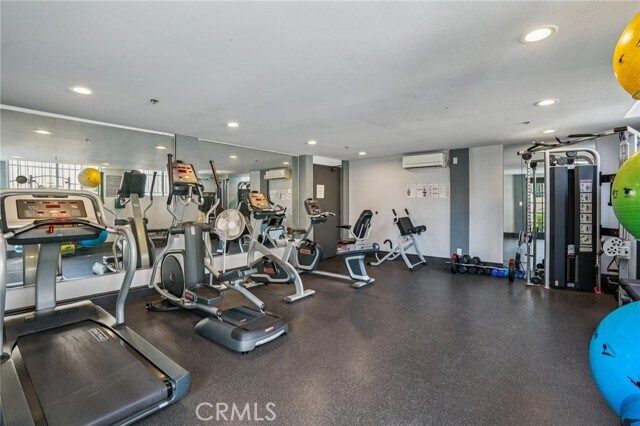 Building Photo - 11162 Camarillo St