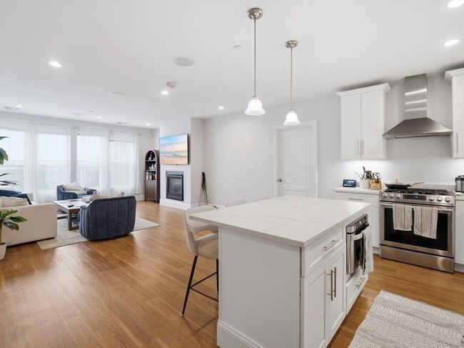 Building Photo - 45 L St