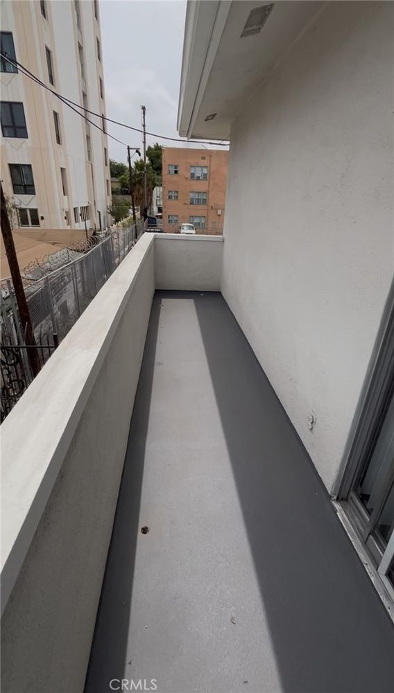 Building Photo - 1036 Normandie Ave