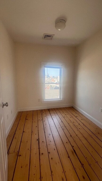 Building Photo - 14 Humboldt Pl