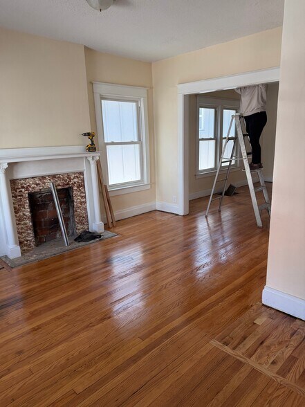Building Photo - 3517 Garner Ave