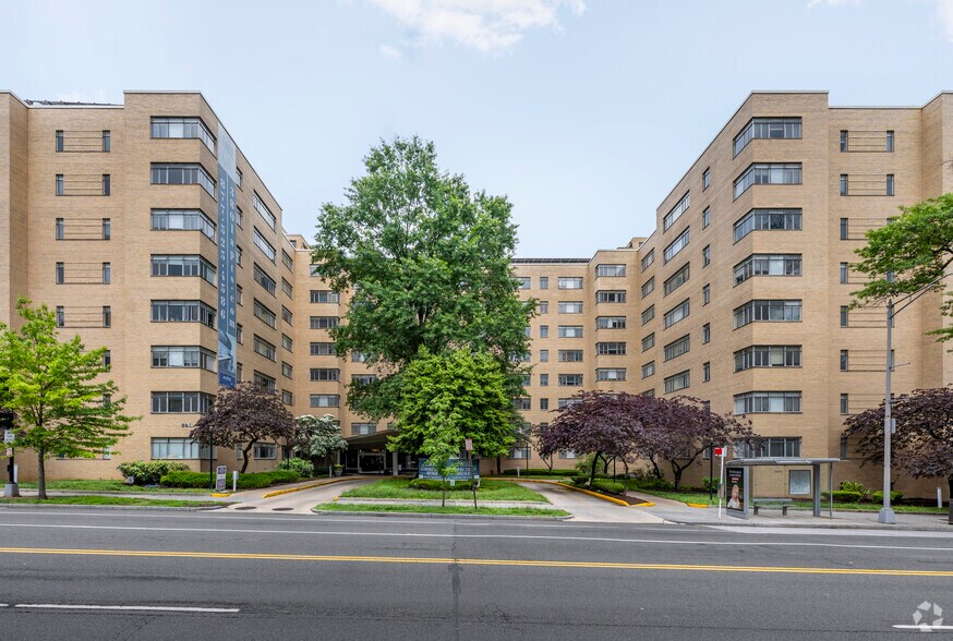 Primary Photo - 3801 Connecticut Avenue