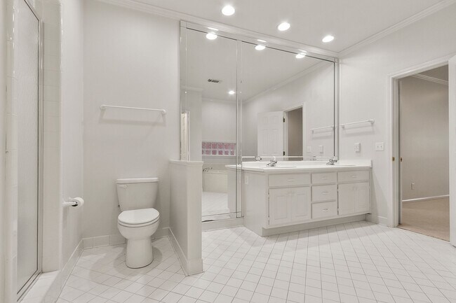 Building Photo - Verner School Zone - Fox Ridge Subdivision