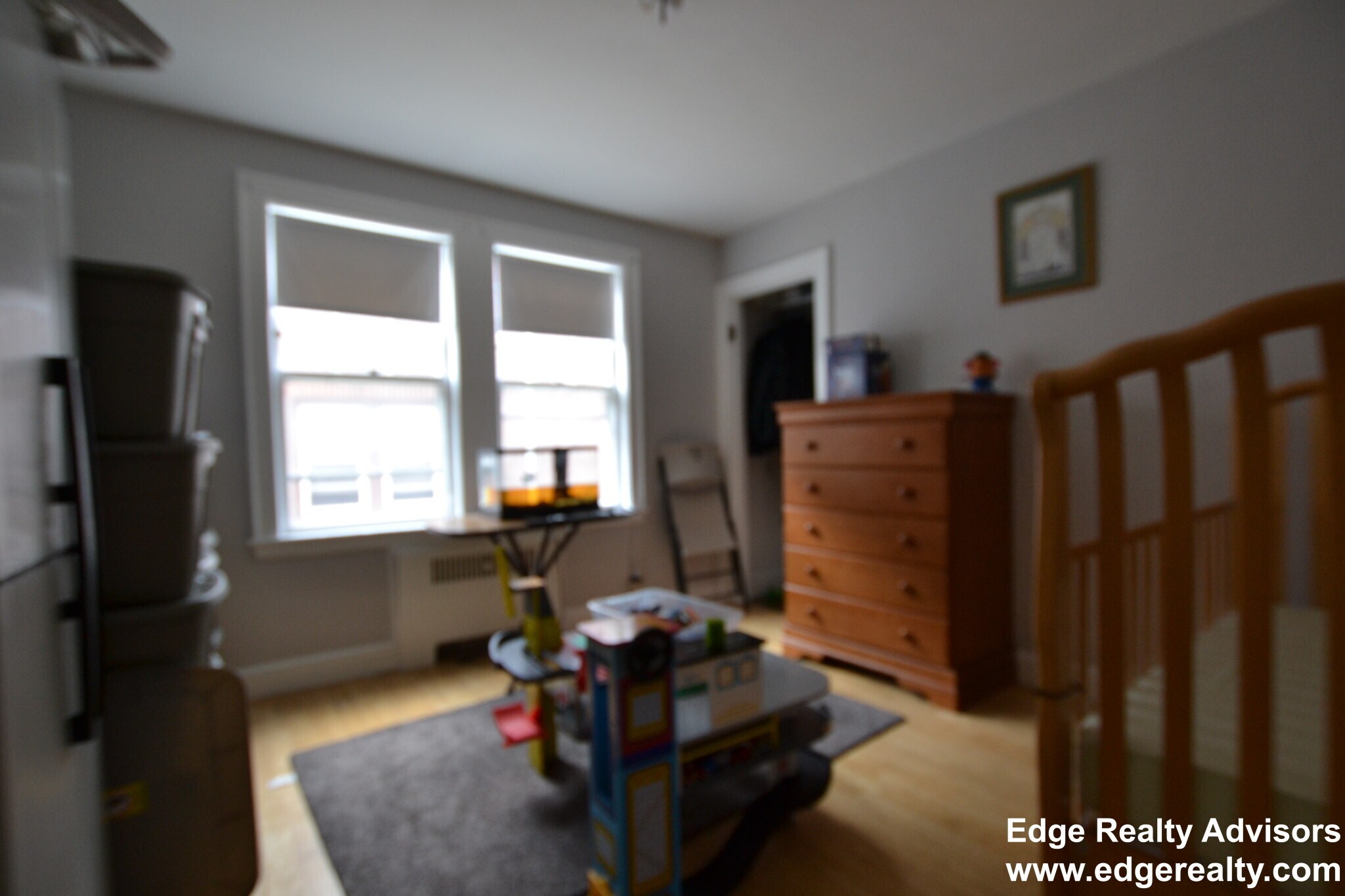 Building Photo - 6 Portina Rd