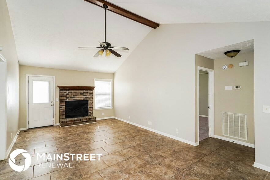 Building Photo - 1921 Treeview Dr