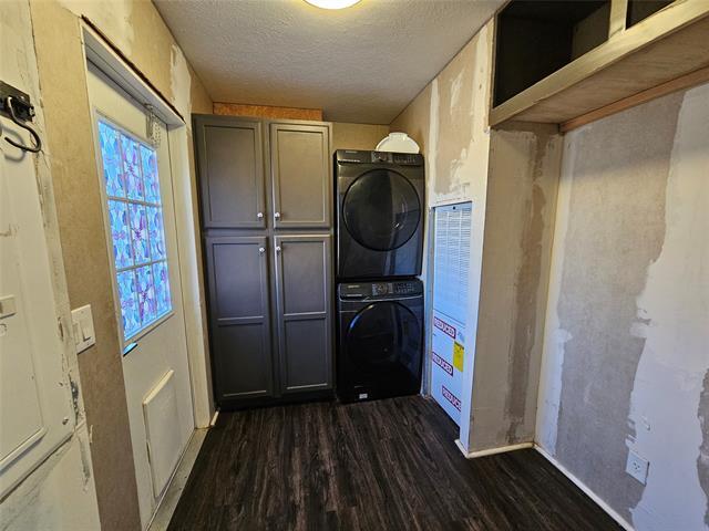 Building Photo - 3434 Laguna Dr