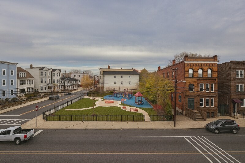 Building Photo - 156 Ridgewood Ave