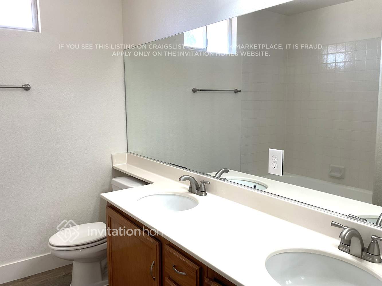 Building Photo - 8141 Shoreham St