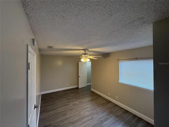 Building Photo - 3060 George Mason Ave