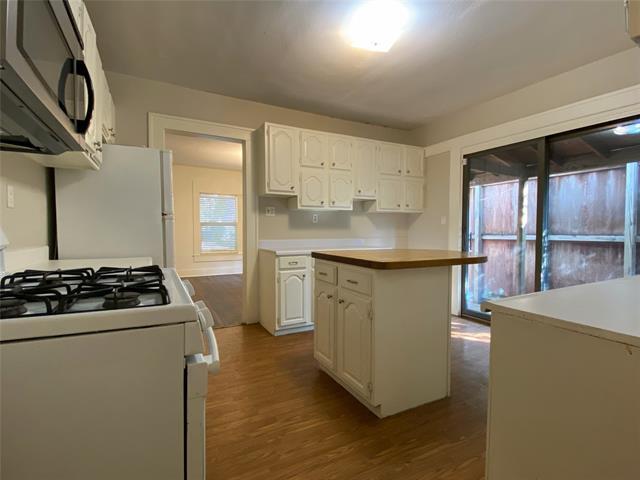 Building Photo - 3717 Throckmorton St