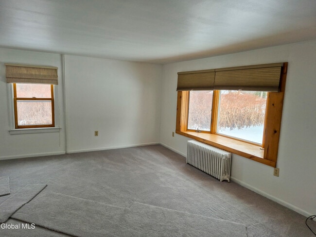 Building Photo - 160 Old Plant Rd