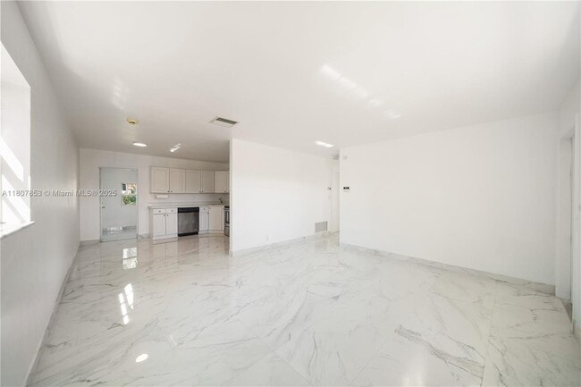 Building Photo - 2709 NW 54th St