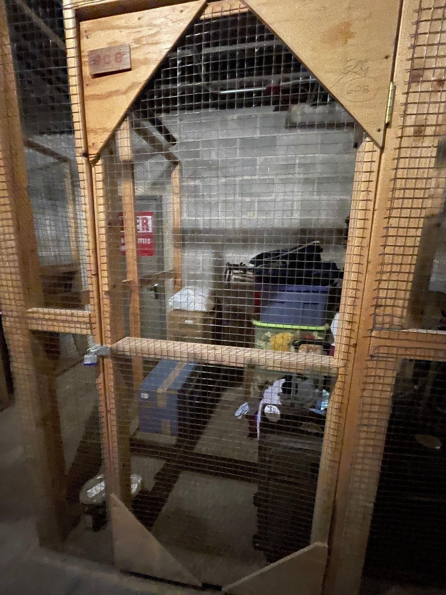 Storage Unit - 226 N Clinton St