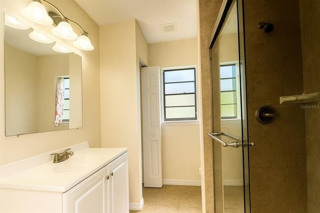 Building Photo - 4659 Alligator Dr