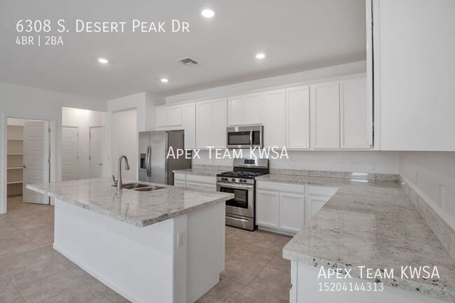 Building Photo - 6308 S Desert Peak Dr