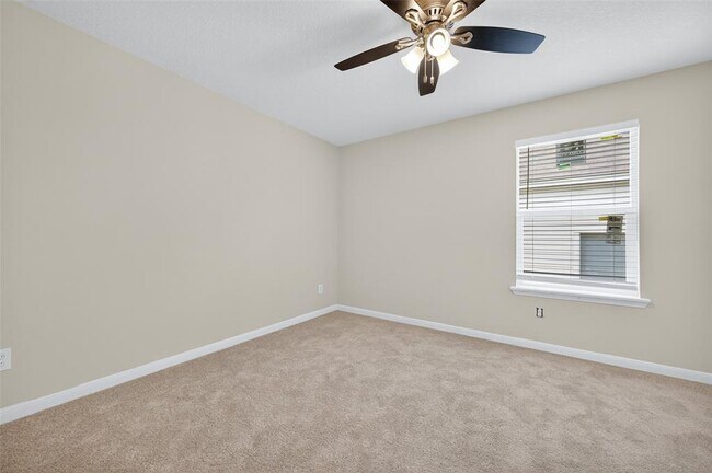 Building Photo - 15411 Redbud Dale Ct