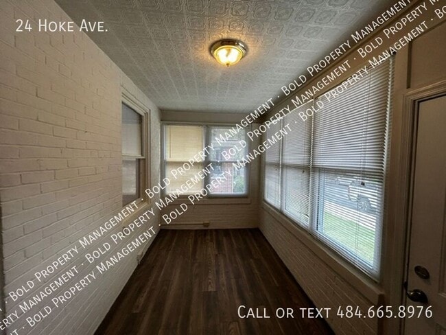 Building Photo - 24 Hoke Ave