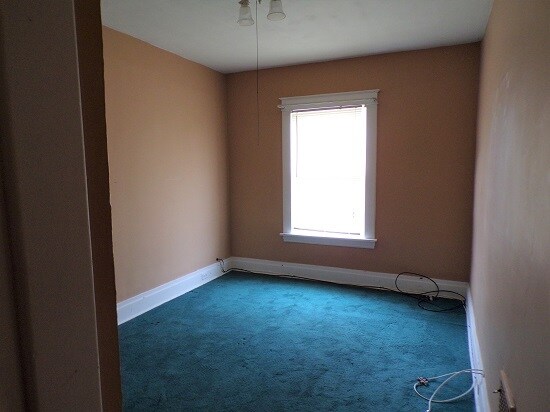 Building Photo - 432 16th St