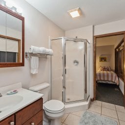 Building Photo - 640 Northbrook Dr