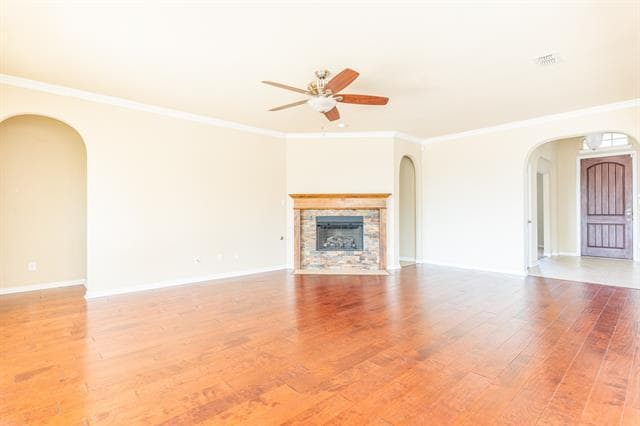 Building Photo - 2943 Ladoga Dr