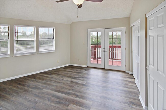 Building Photo - 432 Shirley Ridge Dr