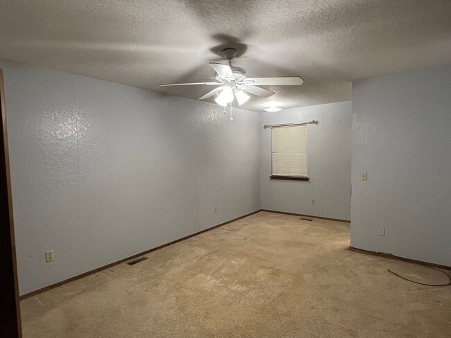 Building Photo - 7903 Debar Cir