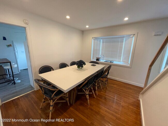 Building Photo - 282 Berger Ave