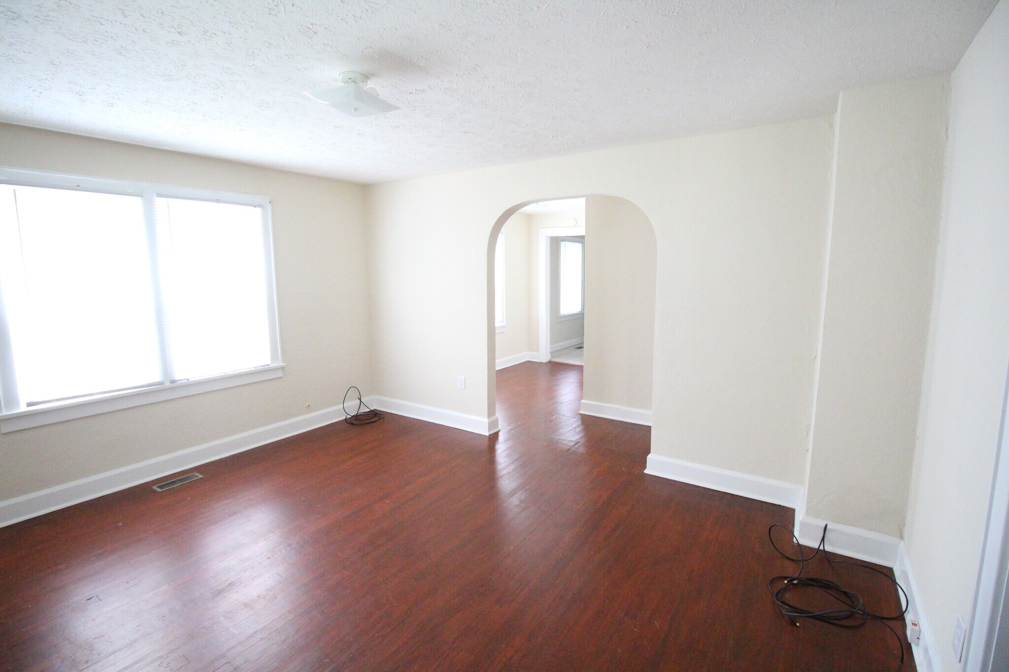 Building Photo - 2205 N Glenwood Ave
