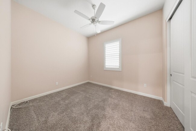 Building Photo - 4897 N 207th Ln