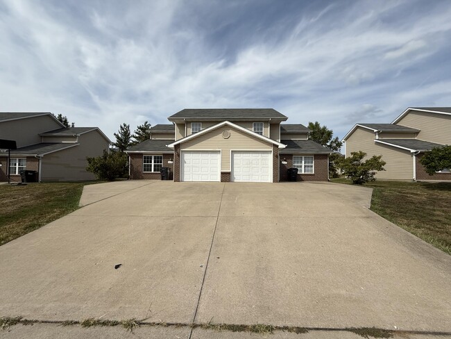 Primary Photo - 1415 Raleigh Dr