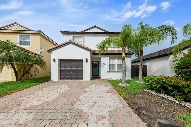 Primary Photo - 1525 SE 20th Pl