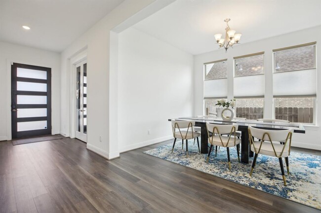 Building Photo - 18120 Leccion Dr