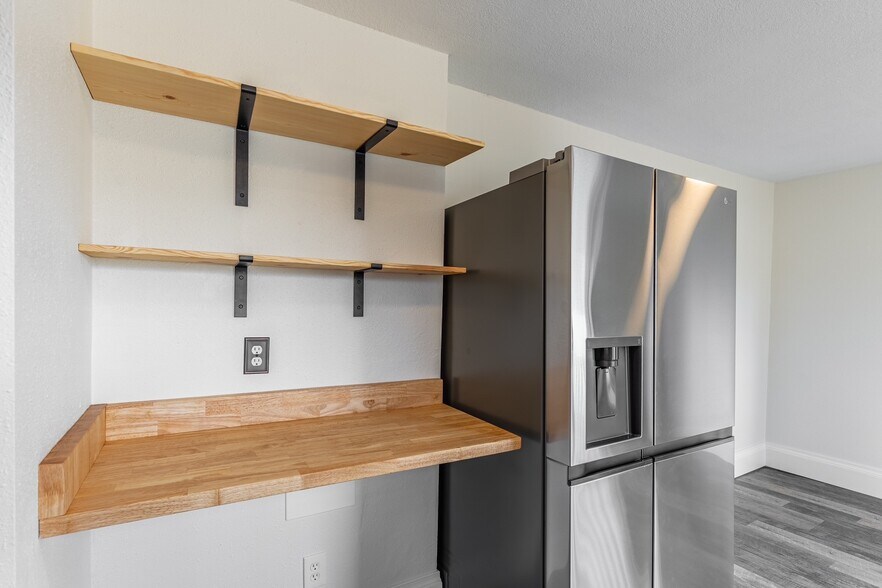 Building Photo - 1144 SE 85th Ave