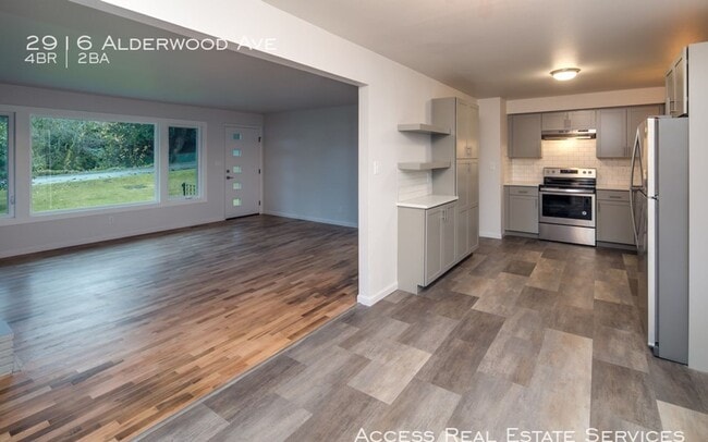 Building Photo - 2916 Alderwood Ave