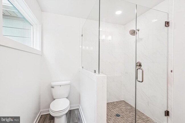 Building Photo - 25490 Kipps Ln