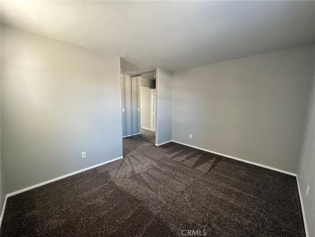 Building Photo - 14886 Shetland Ct