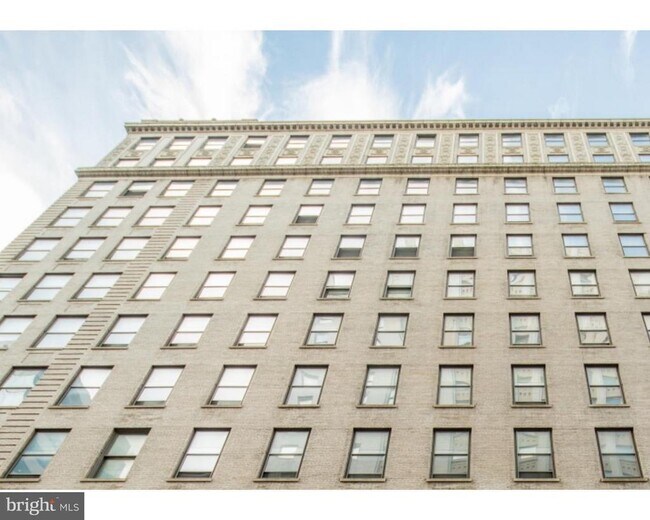 Building Photo - 1600 Walnut St