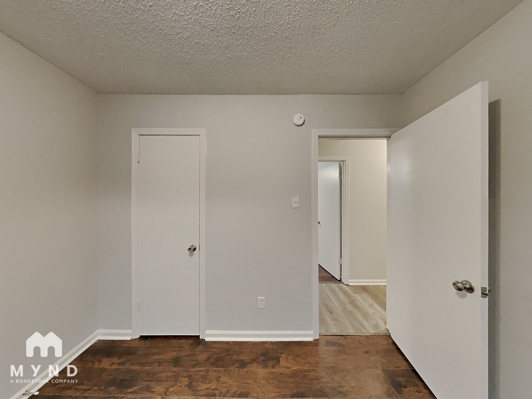 Building Photo - 4734 Bradford Dr